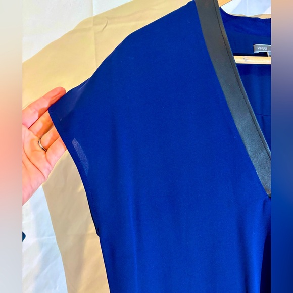 VINCE Silk and Leather Trimmed Navy Dress - size small - Picture 5 of 5